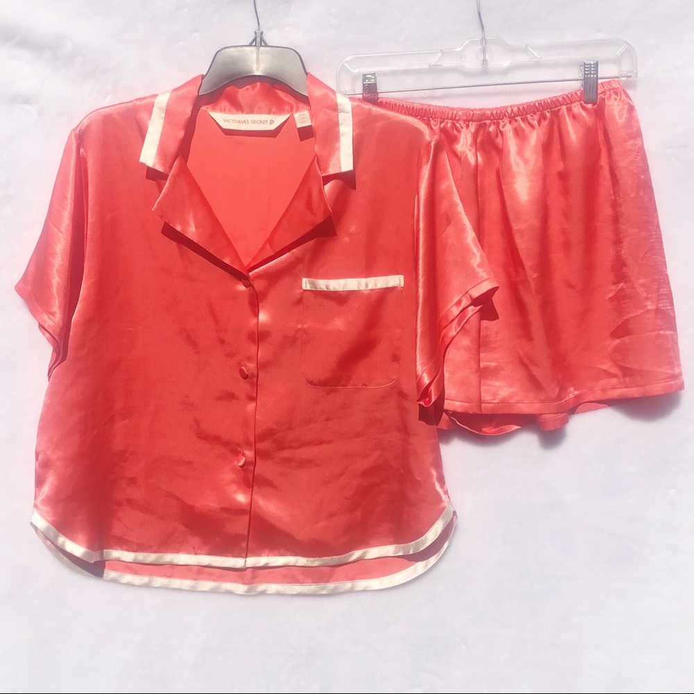 Vintage Victoria’s Secret Silky Pajamas Set Size S